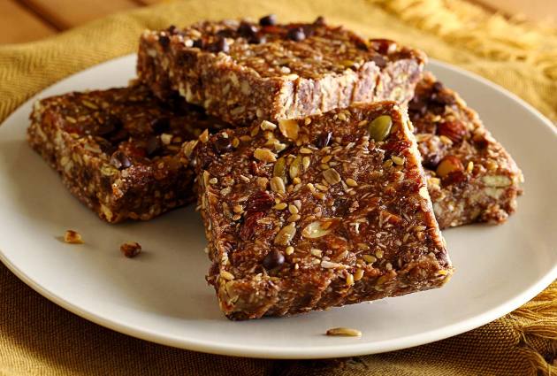 Apricot & Chocolate Chip Energy Bars