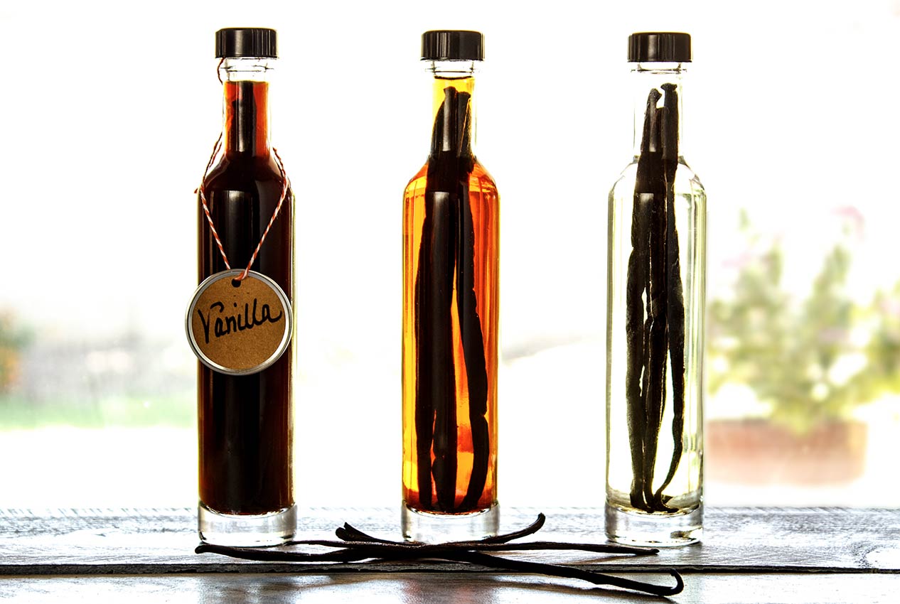 How To Make Your Own Vanilla Extract Great Gift Idea Too! Paleo Newbie
