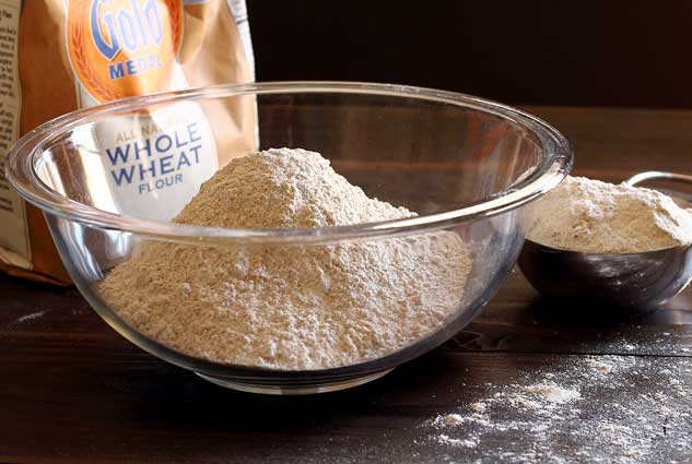 PaleoNewbie-Flour-Shot1-633x425-wrp30
