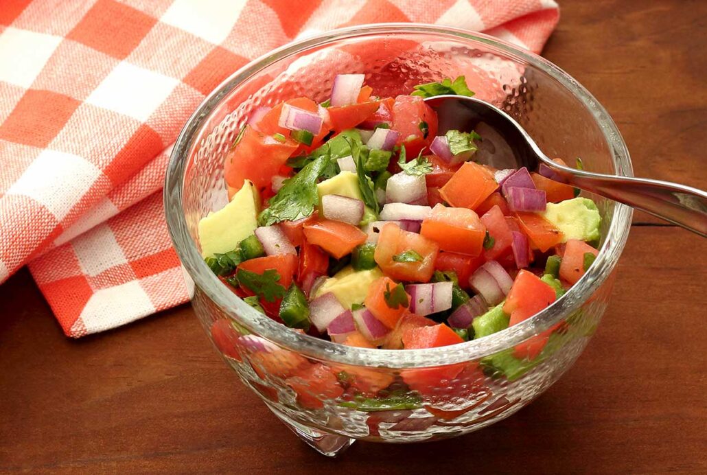 paleo recipe for the best avocado tomato salsa