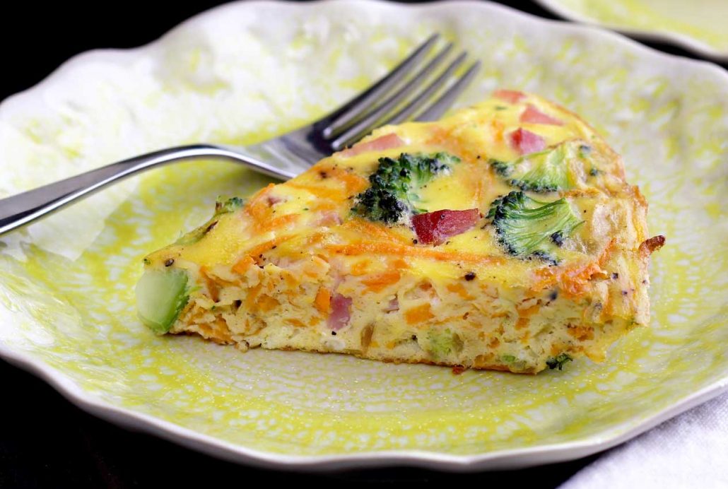 easy paleo recipe for Simple and delicious Ham, Broccoli & Sweet Potato Frittata