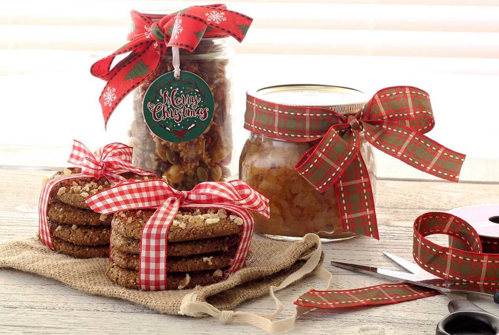 Easy paleo recipes for a sweet homemade Christmas