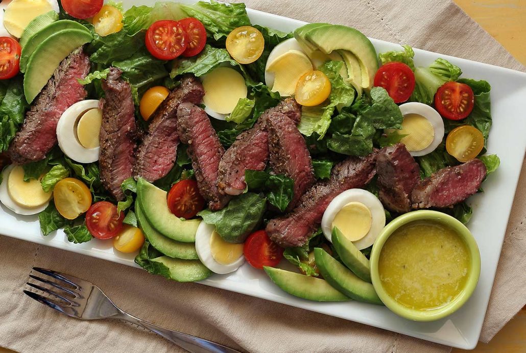 easy paleo recipe for a steak salad with dressing