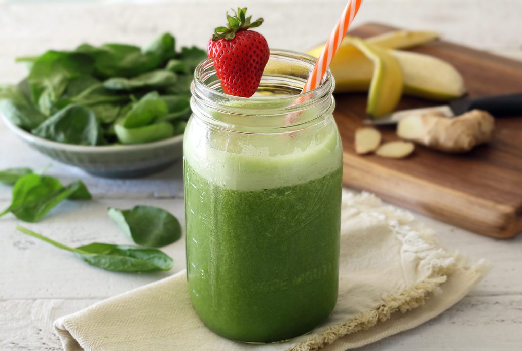 easy paleo green smoothie recipe - no added sugar