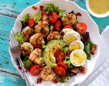 Paleo Shrimp Cobb Salad with Garlic Vinaigrette Recipe