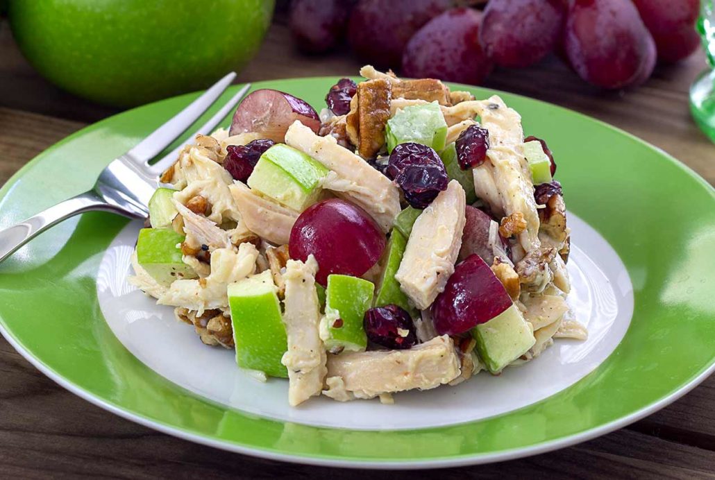 simple paleo recipe for a chicken salad with fruit and pecans